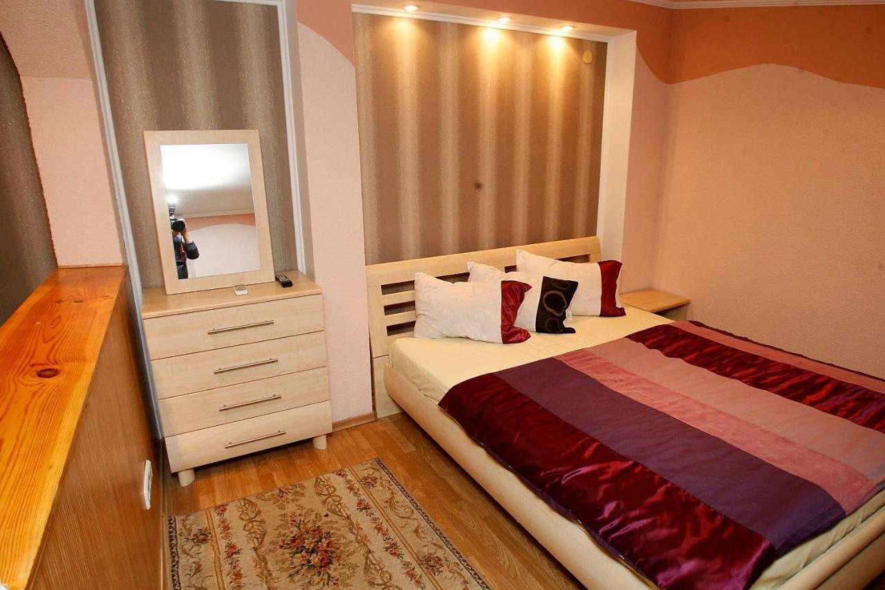 Simfonia Lwiw Apartment Lviv Luaran gambar